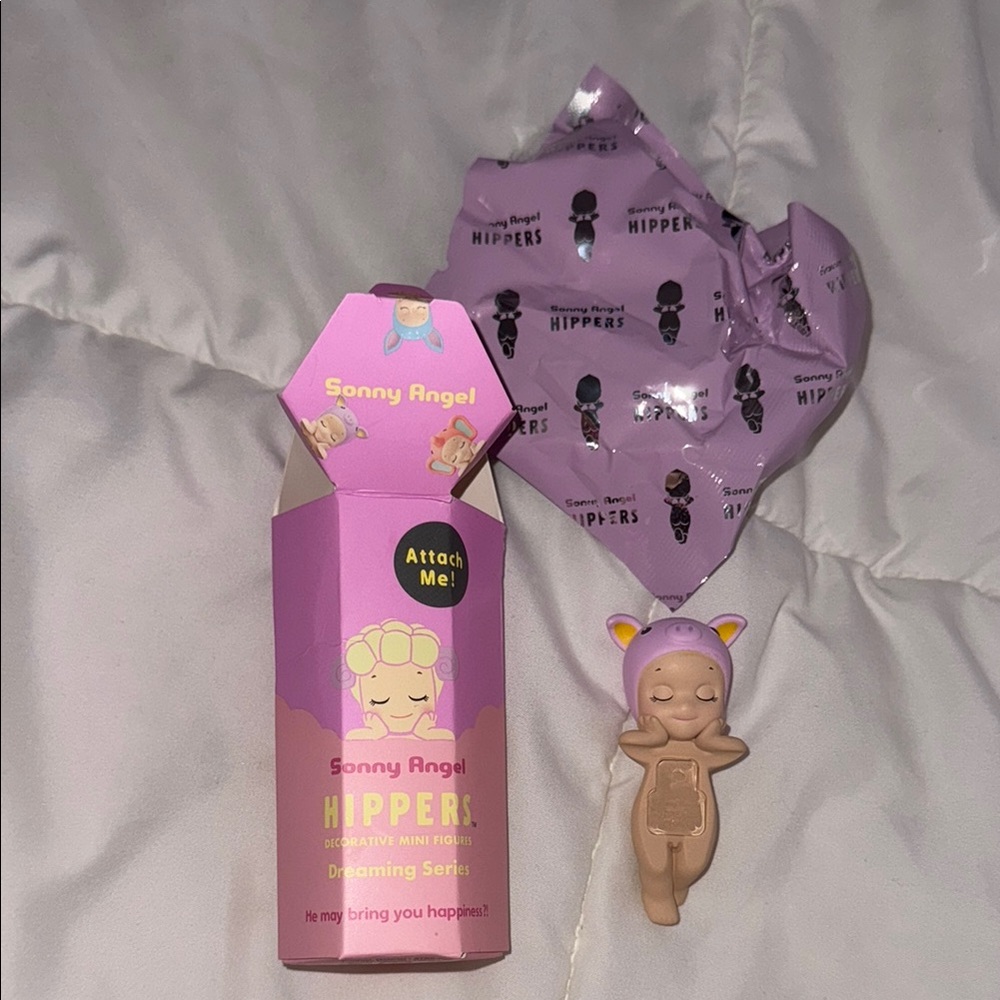 Sonny Angel Hippers Dreaming Collection Mini Figure Pig